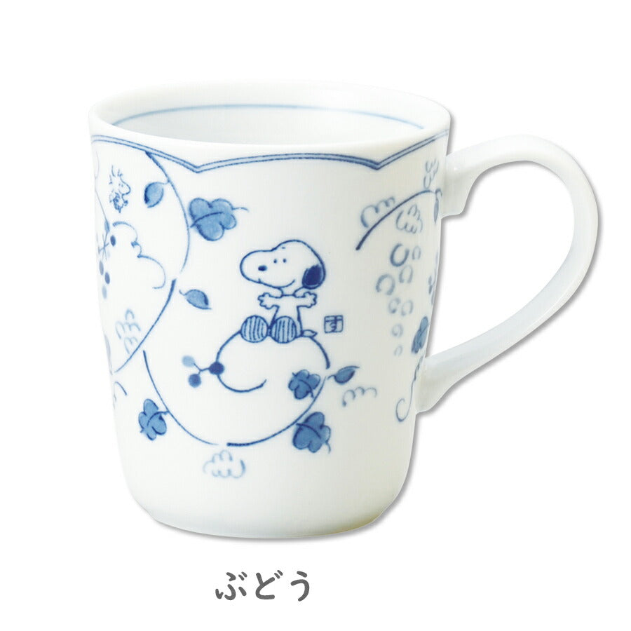 [Snoopy (Blue Arabesque) Mug] Mug, Cute, Microwave Safe, Dishwasher Safe, Made in Japan, Adult Modern &amp; Stylish Japanese Tableware, Arabesque Pattern [Kinsho Pottery] [Silent]